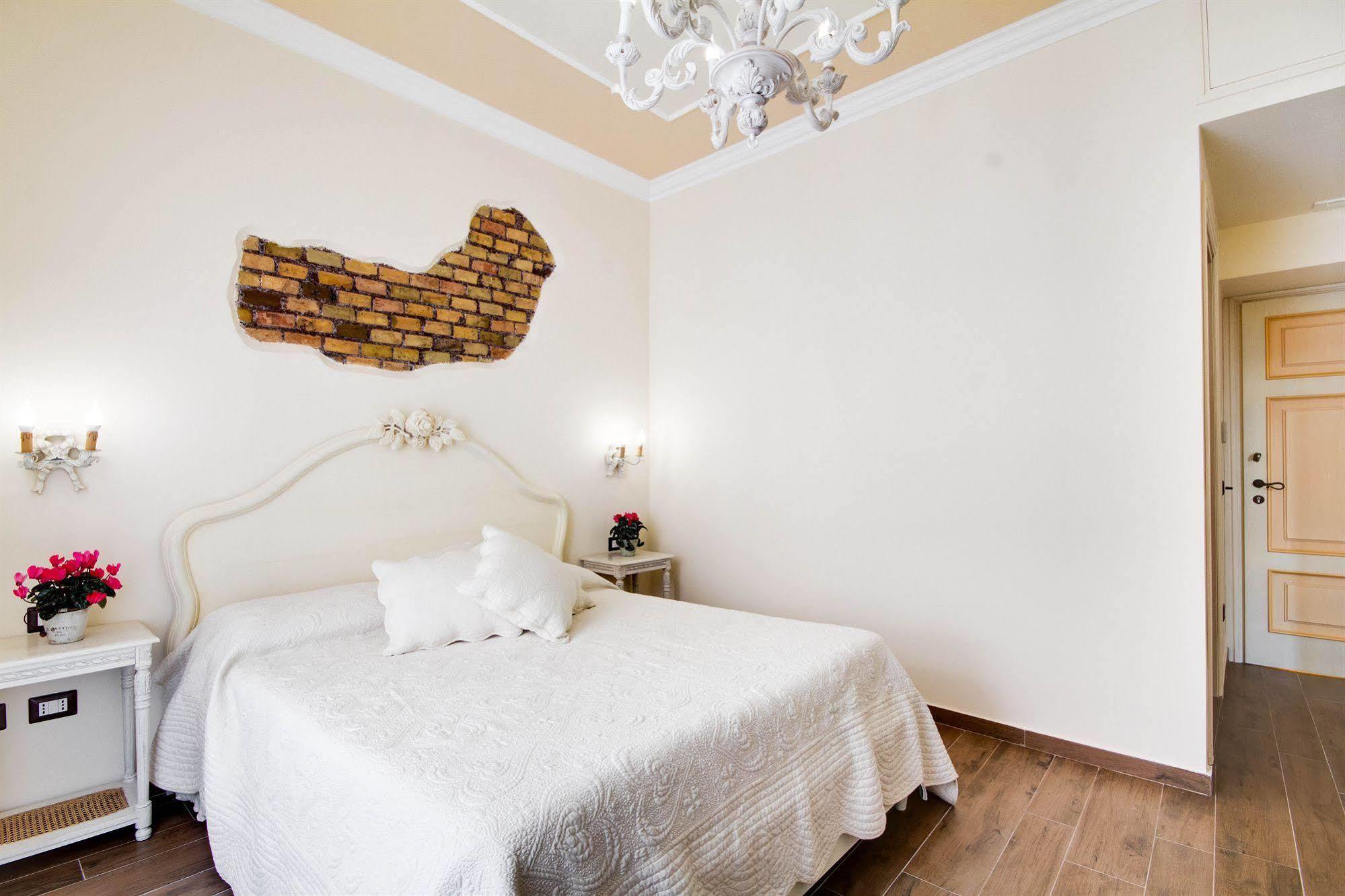 Lunaria Suites Rome Vaticano Exterior foto